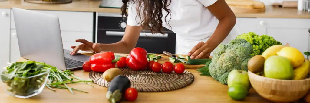 Weight Management Plans | Holistic Wellness & Psychiatry Young woman reviewing weight management plans from Holistic Wellness & Psychiatry, an integrative psychiatry clinic.
