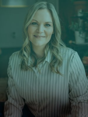 Meet Julie Mertz, Licensed Marriage and Family Therapist, at Holistic Wellness and Psychiatry in St. Thomas, USVI